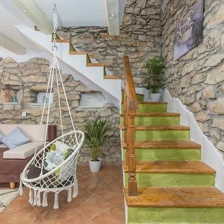 Mandula Holiday home *