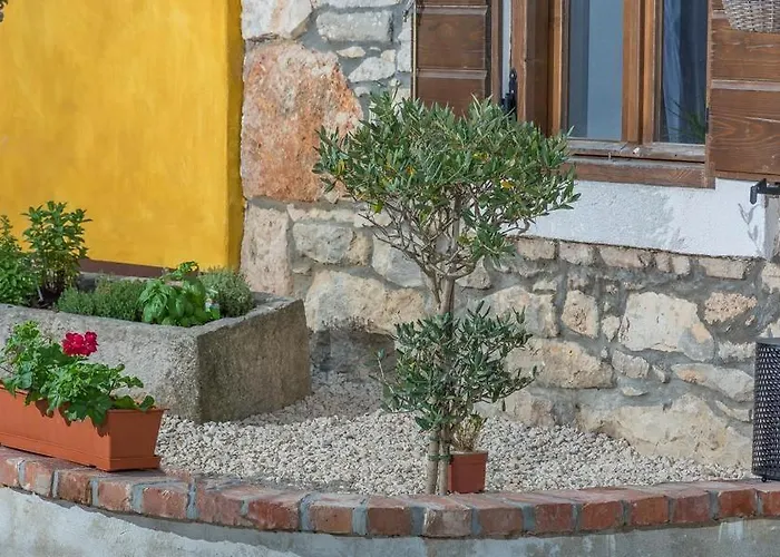 Mandula *