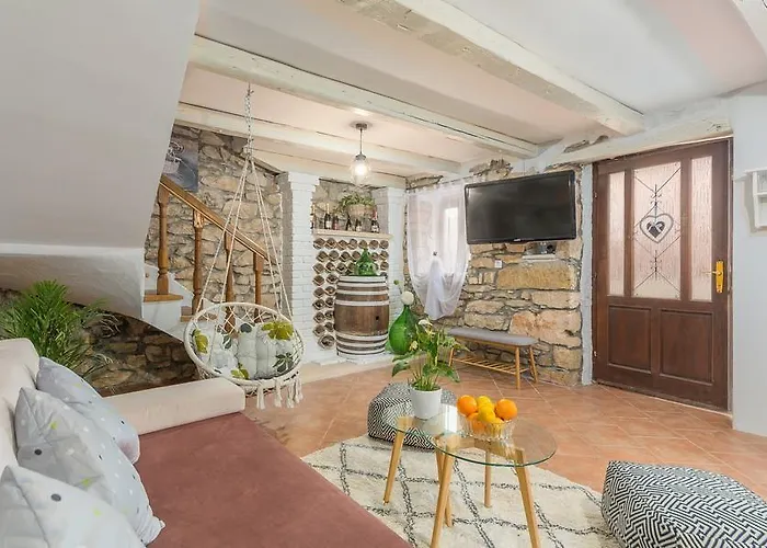 Mandula 브르토니글라